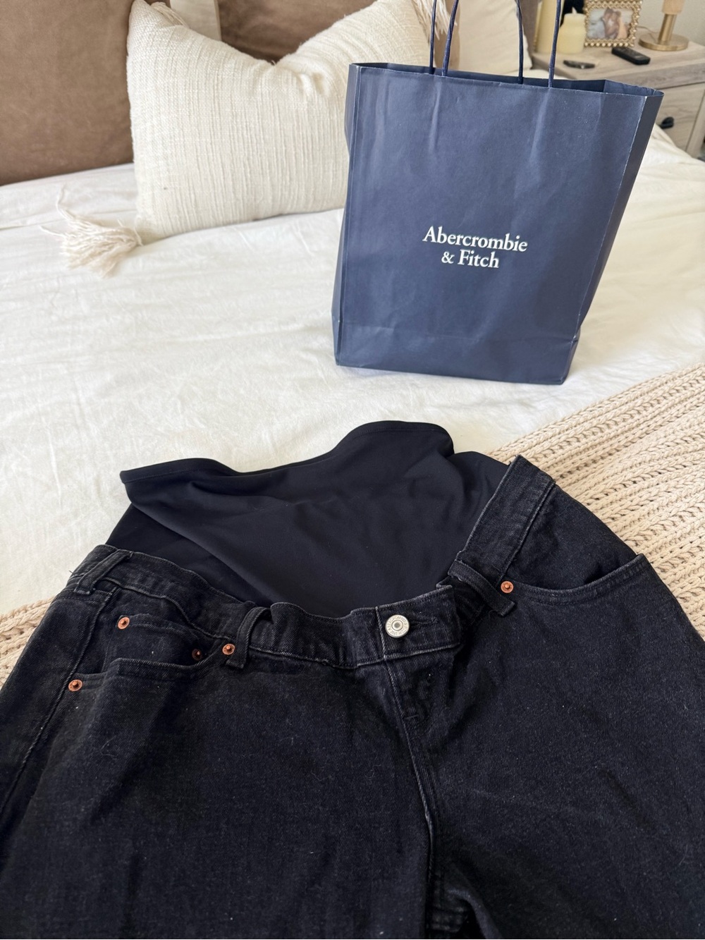 Abercrombie & Fitch maternity black jeans